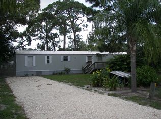 8336 Breeze Dr, North Fort Myers, FL 33917