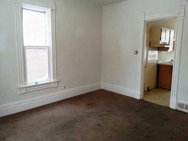 1st image of 1607 5th Ave