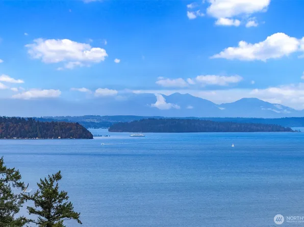 2802 SW 167th Place, Burien, WA 98166