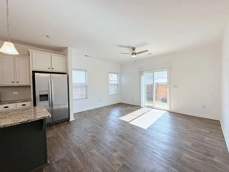 1060 Gibson Rd — Photo 11