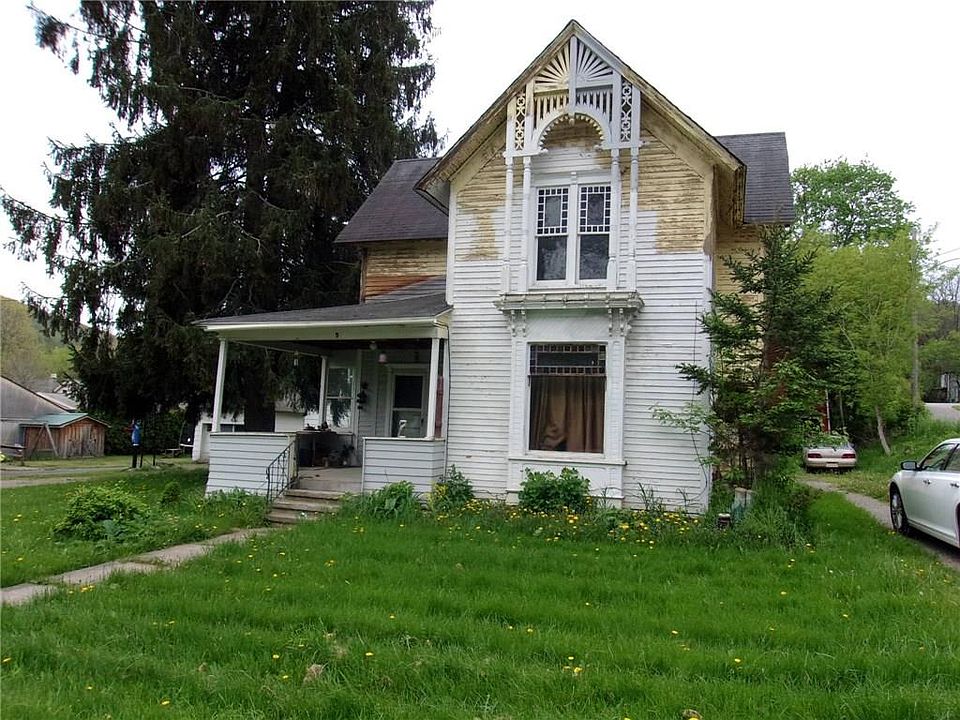 1st image of 5 Angelica St