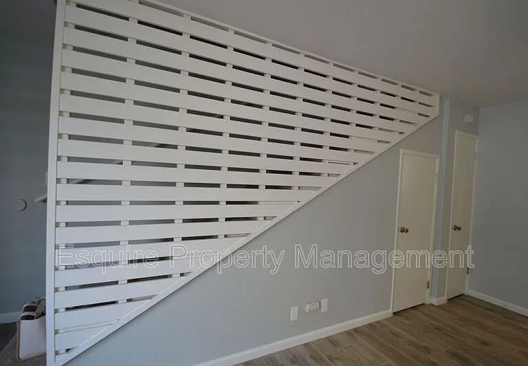 5410 Driftwood St #D — Photo 9