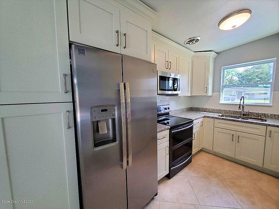 5th image of 4330 Abbott Ave