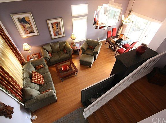 3rd image of 595 Fairbanks St