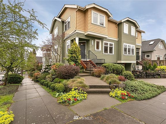 2nd image of 834 34th Ave