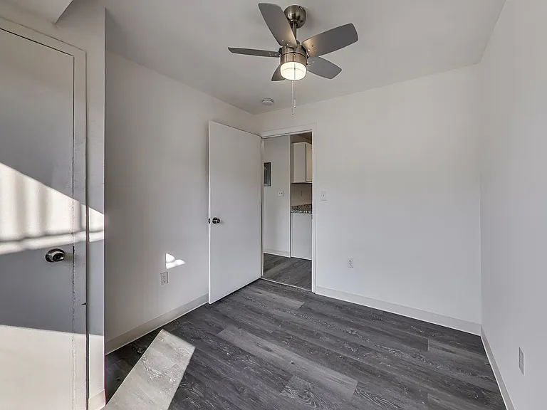 4750 Benning Rd SE — Photo 11