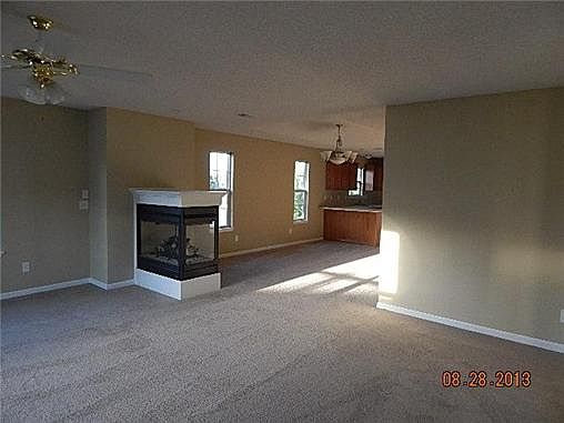 5th image of 12520 E 39th Ter S #31