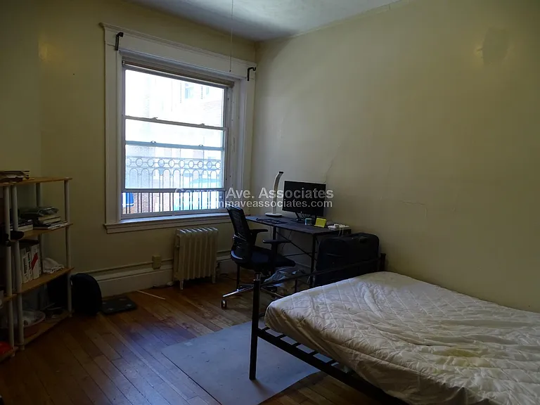 Fordham Court — Photo 14