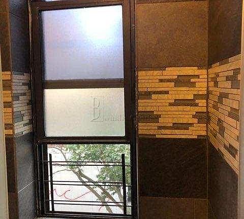 4th image of 2439 38th St APT 5B