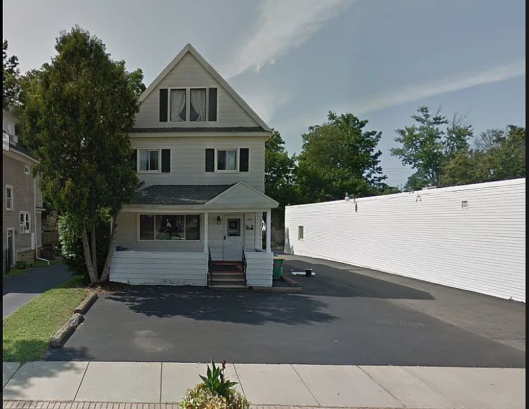 1st image of 224 Buffalo St