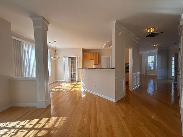 202 Branchester Ct — Photo 5