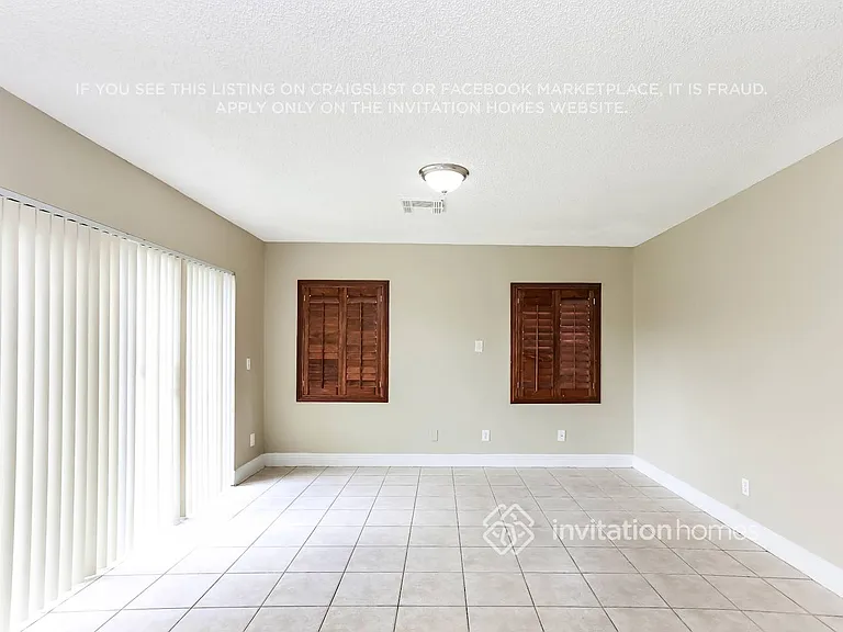 13440 SW 24th St — Photo 6