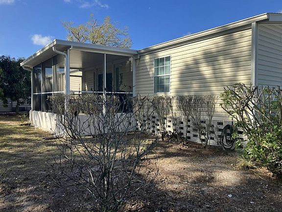 3rd image of 1060 Great Lakes Dr #111