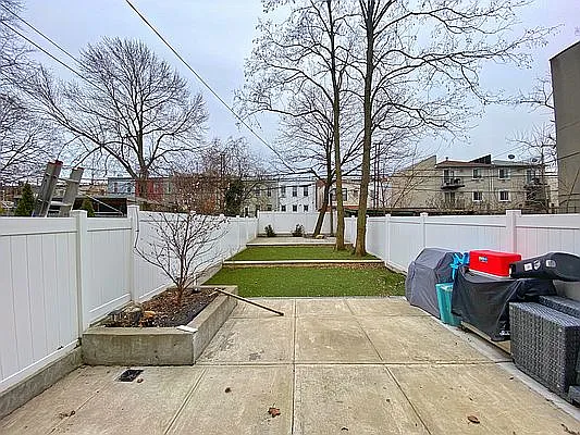 Rented by Ideal Properties Group | media 14