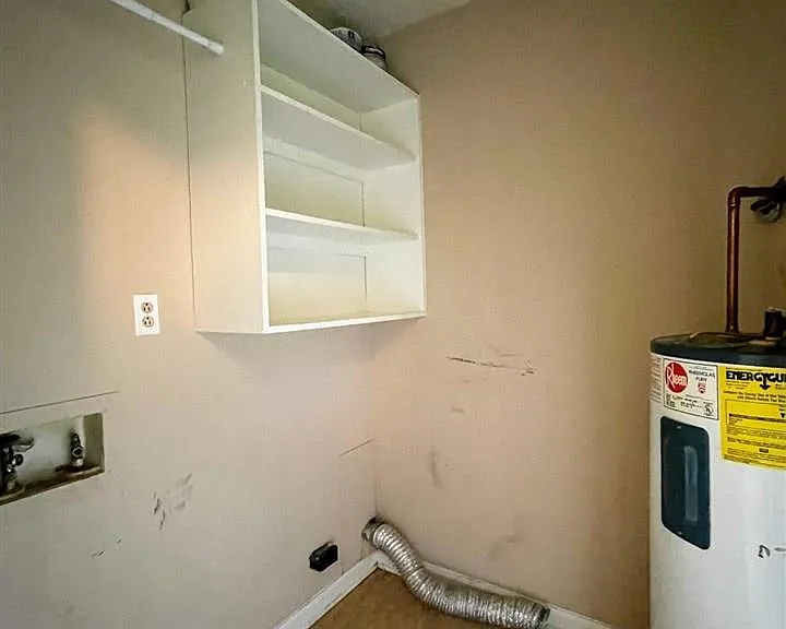 111 Westscott Dr #B — Photo 17