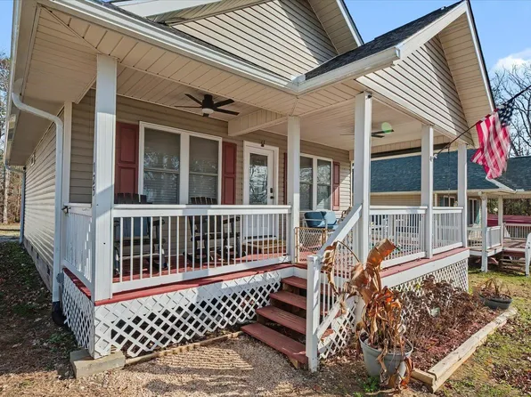 125 Senecatu Dr, Waterloo, SC 29384