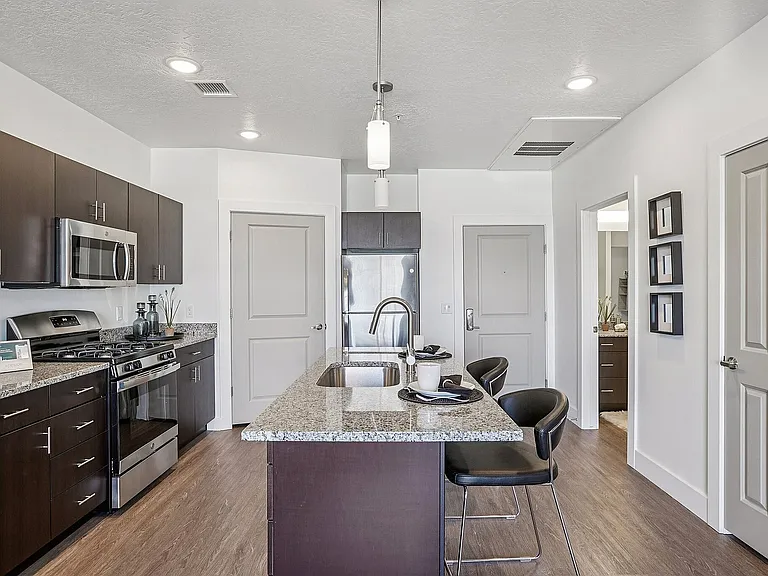One Bedroom Suite Kitchen Island