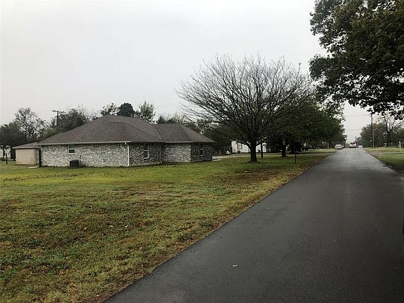 2nd image of 502 Bois D Arc St Lot 299R