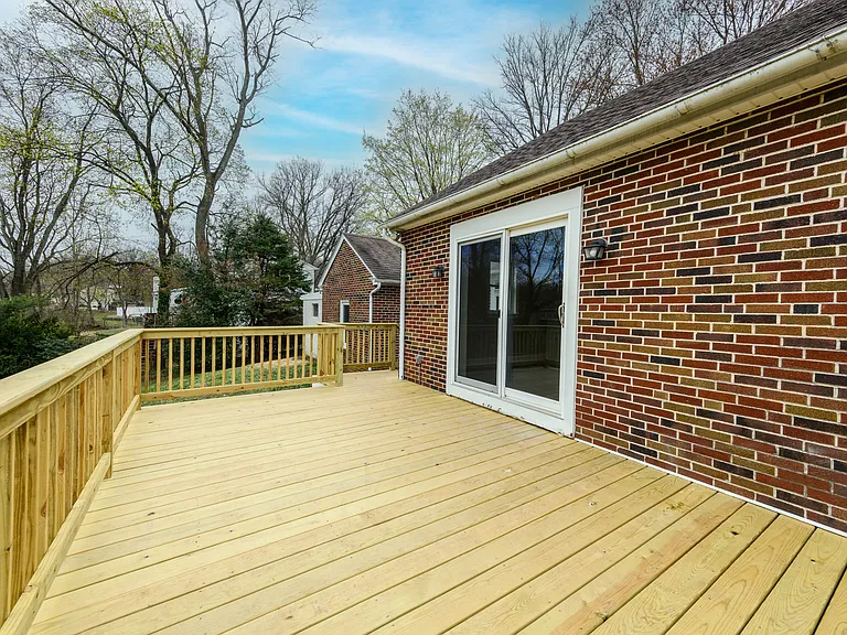 1050 S Keim St — Photo 51