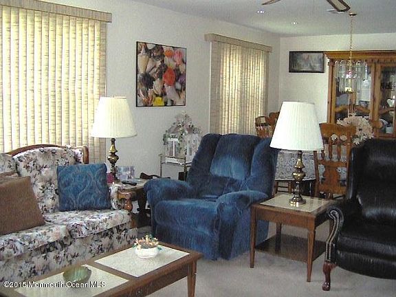 4th image of 45 Redhook Bay Dr