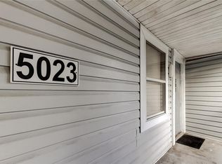 5023 Terrace Palms Cir UNIT 201, Tampa, FL 33617