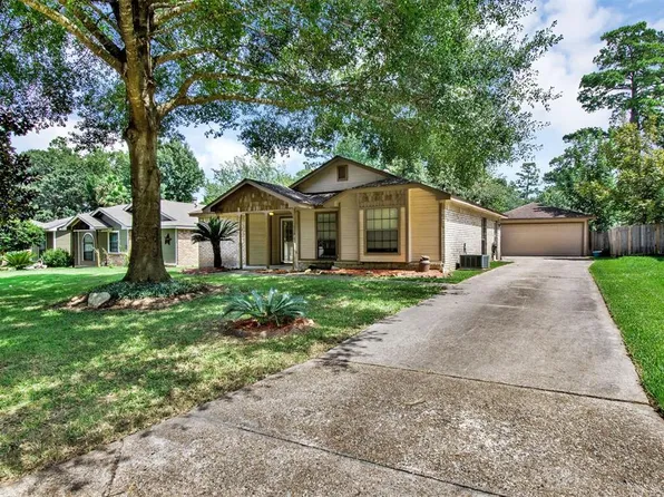 25134 Holyoke Ln, Spring, TX 77373