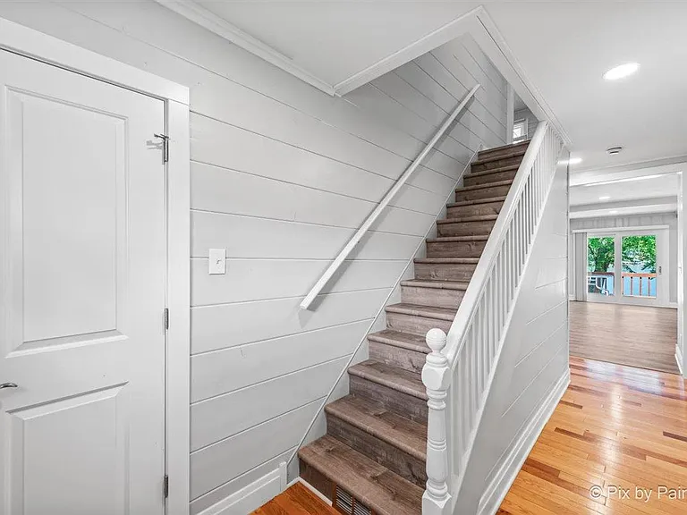 24060 N Lakeside Dr — Photo 5