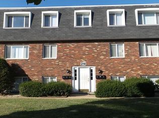 214 N 45th St APT 11, Belleville, IL 62226