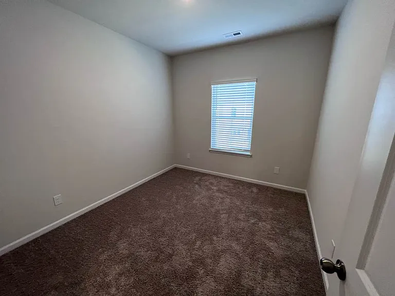 11051 Lawyers Rd — Photo 39