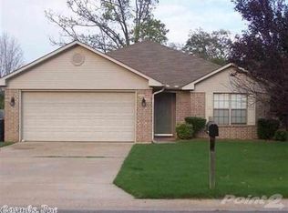 1430 Pyramid Dr, Conway, AR 72034