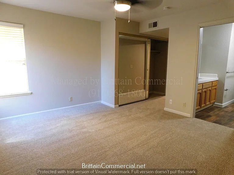 Cardinal Oaks Condominiums — Photo 17