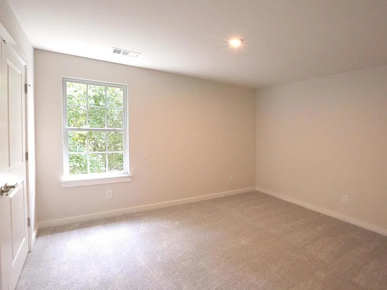 3714 Montgomery Way — Photo 11
