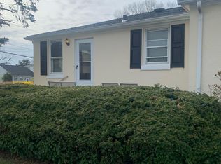 2209 Old Mill Rd, Spring Lake, NJ 07762