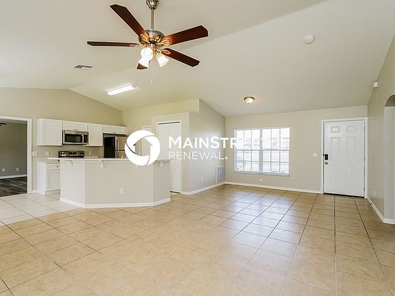 3rd image of 1805 NE 21st Pl