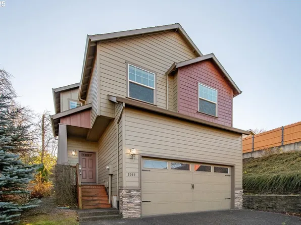2092 SW Thomas Pl, Gresham, OR 97080