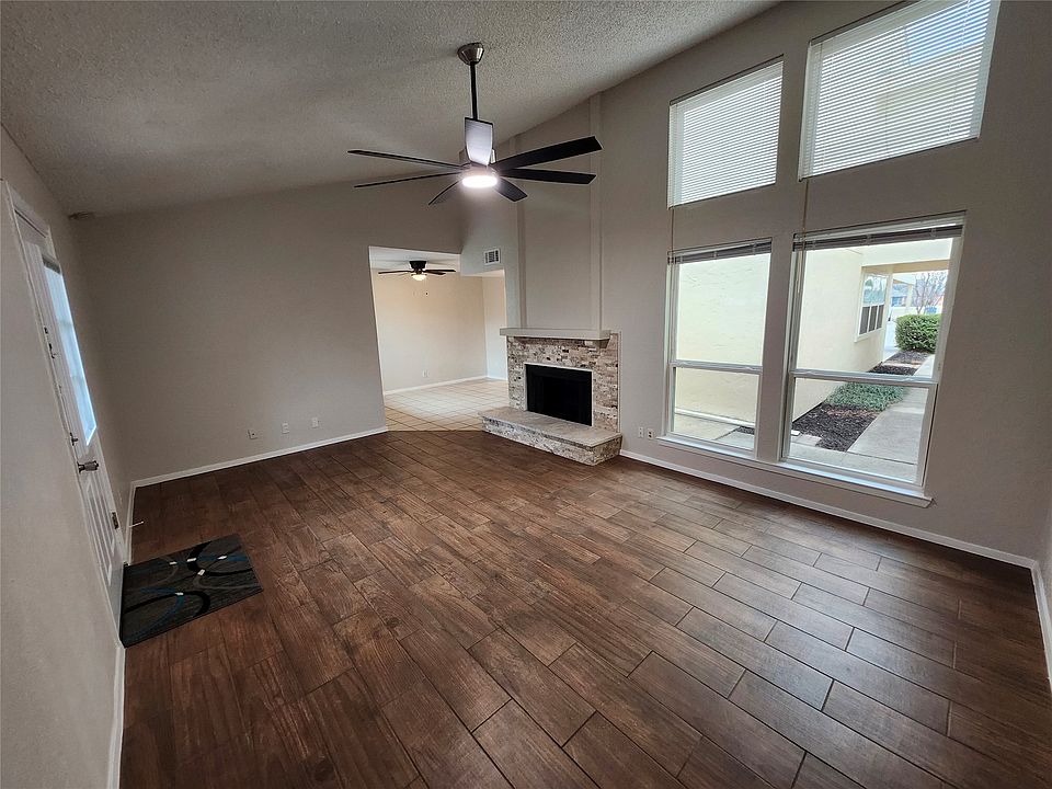1st image of 713 Cain St