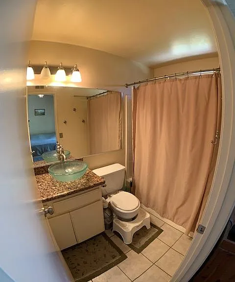4550 N Ashtree St — Photo 2