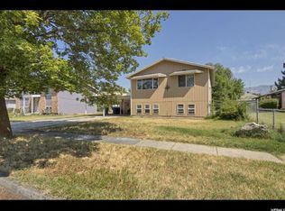 582 6th St, Ogden, UT 84404