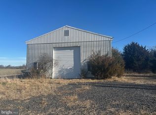 236 E Lake Rd, Woodstown, NJ 08098