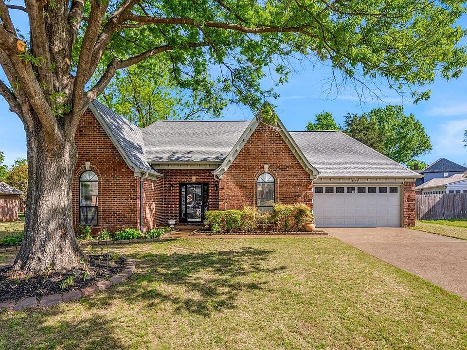 1st image of 6676 Stonetrace Dr