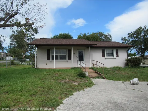 3 Duke St, Lake Placid, FL 33852