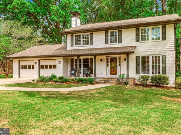 1111 Banbury Cross, Avondale Estates, GA 30002