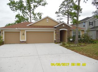 5327 Gage Oaks Dr, Jacksonville, FL 32258