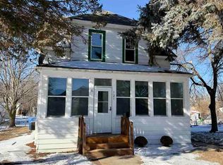121 Webster St N, Kasota, MN 56050