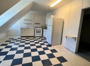 1513 E Superior St #7, Duluth, MN 55812