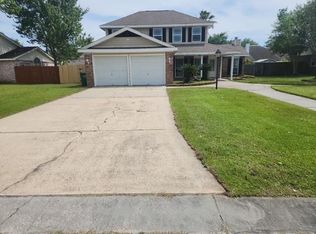3501 Meadow Lake Dr W, Slidell, LA 70461
