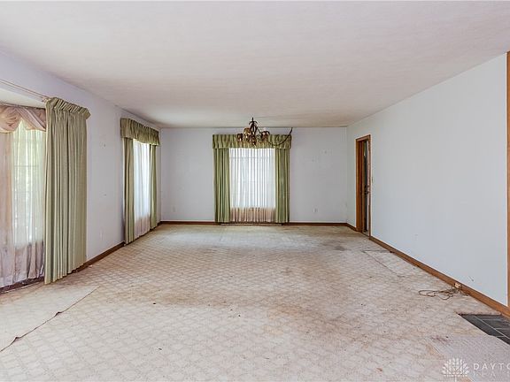 5th image of 2806 Holmes Ave