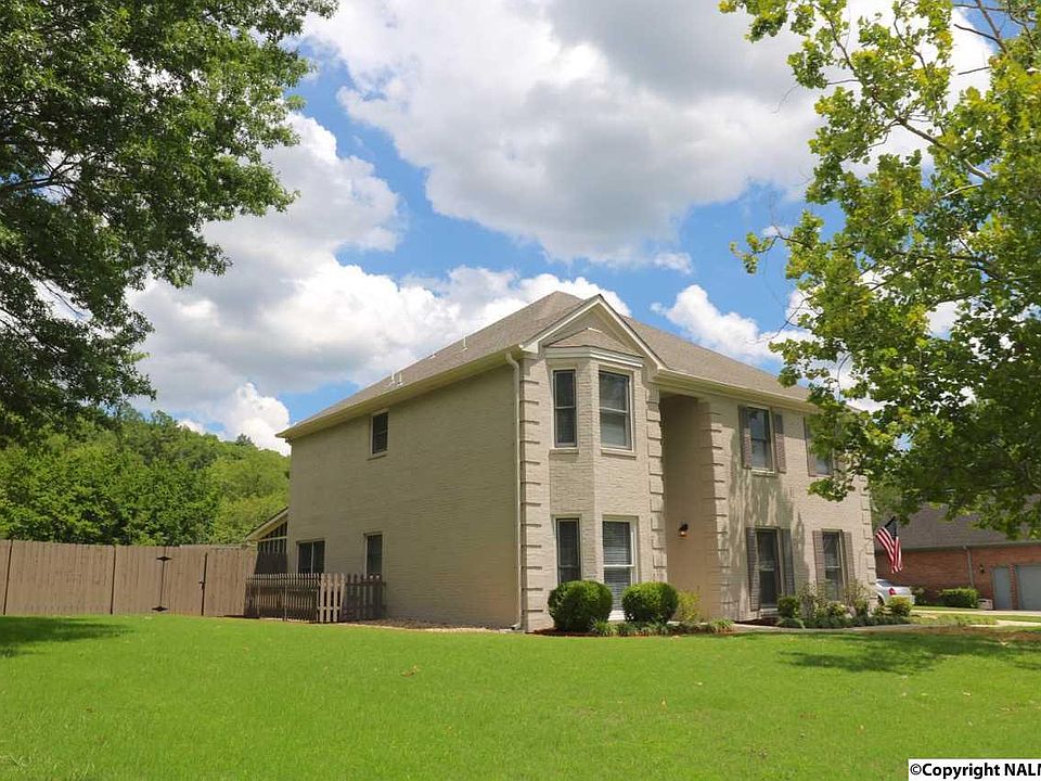 1st image of 2985 Elk Meadows Dr SE