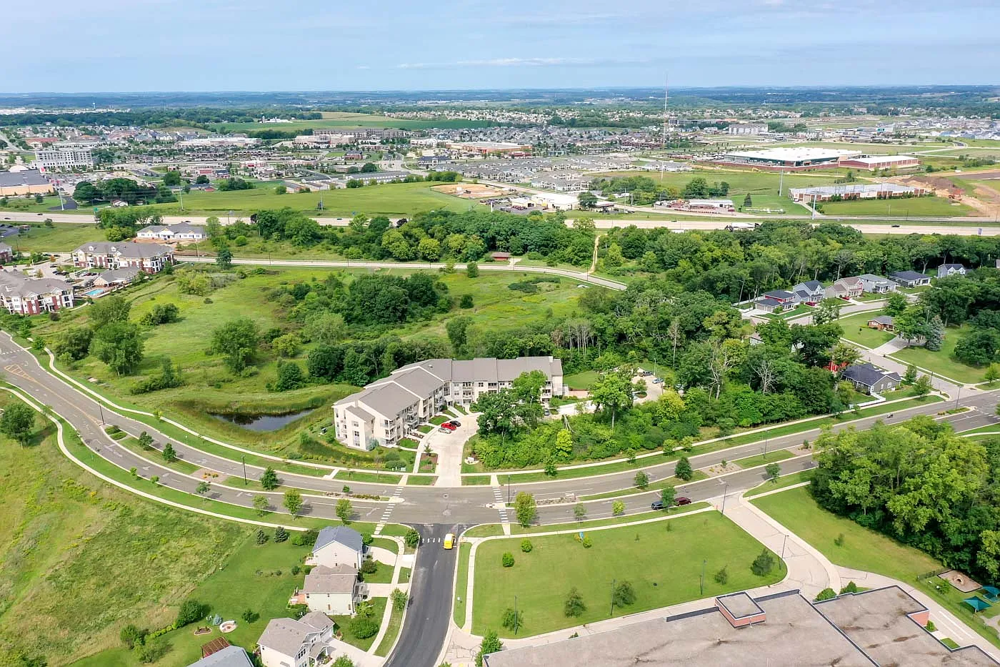 Conservancy Pointe — Photo 4