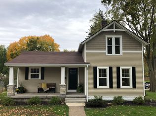 422 W Palace Row, Geneseo, IL 61254